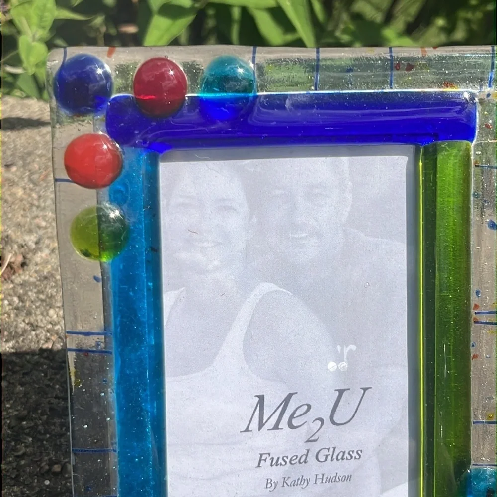 Me 2 U Fused Glass Mardi Gras Table Top Picture Frame by‎ Kathy Hudson